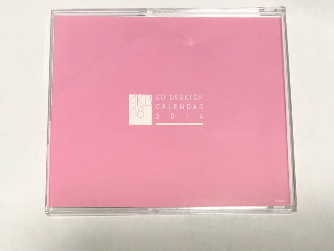 【貴重】 AKB48 渡辺麻友　 2014年　卓上カレンダー