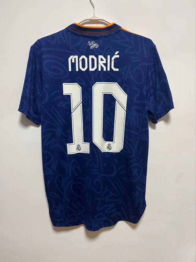 選手支給品レアル・マドリード モドリッチ 21-22 ユニフォーム