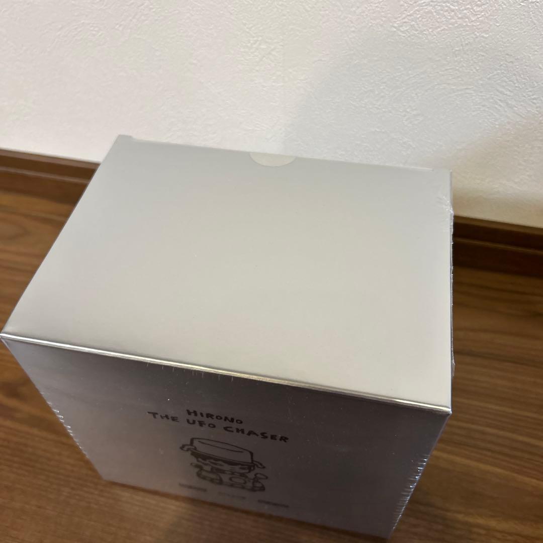 THE UFO CHASER Hirono POPMART ビッグサイズ