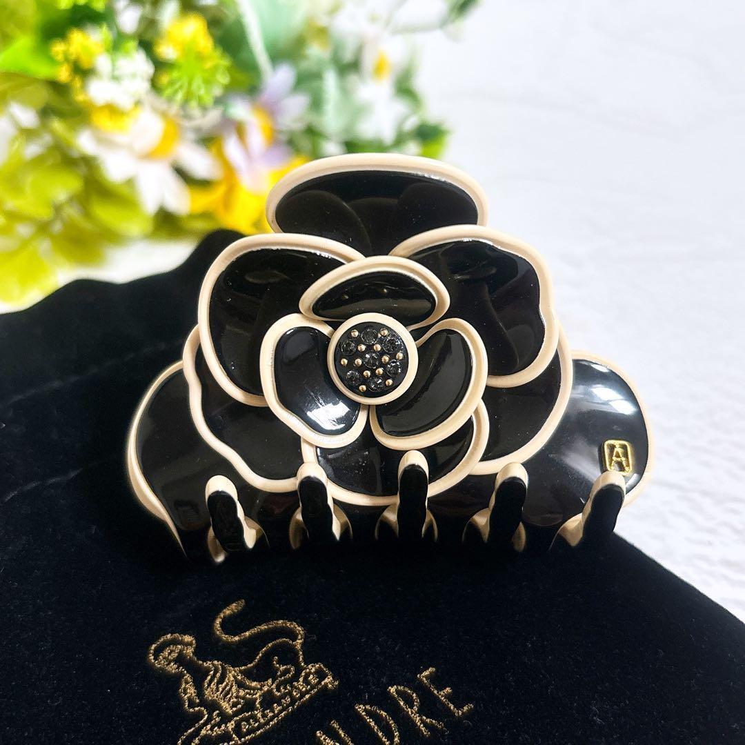 希少 Alexandre De Paris カメリア ヘアクリップ 黒 ベージュ