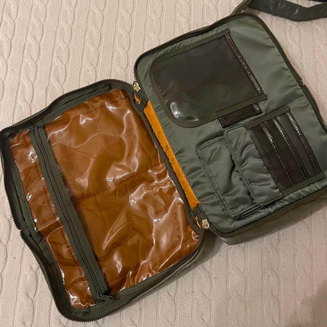 【美品✨】PORTER ポーター タンカー 2層 ショルダーバッグ カーキ