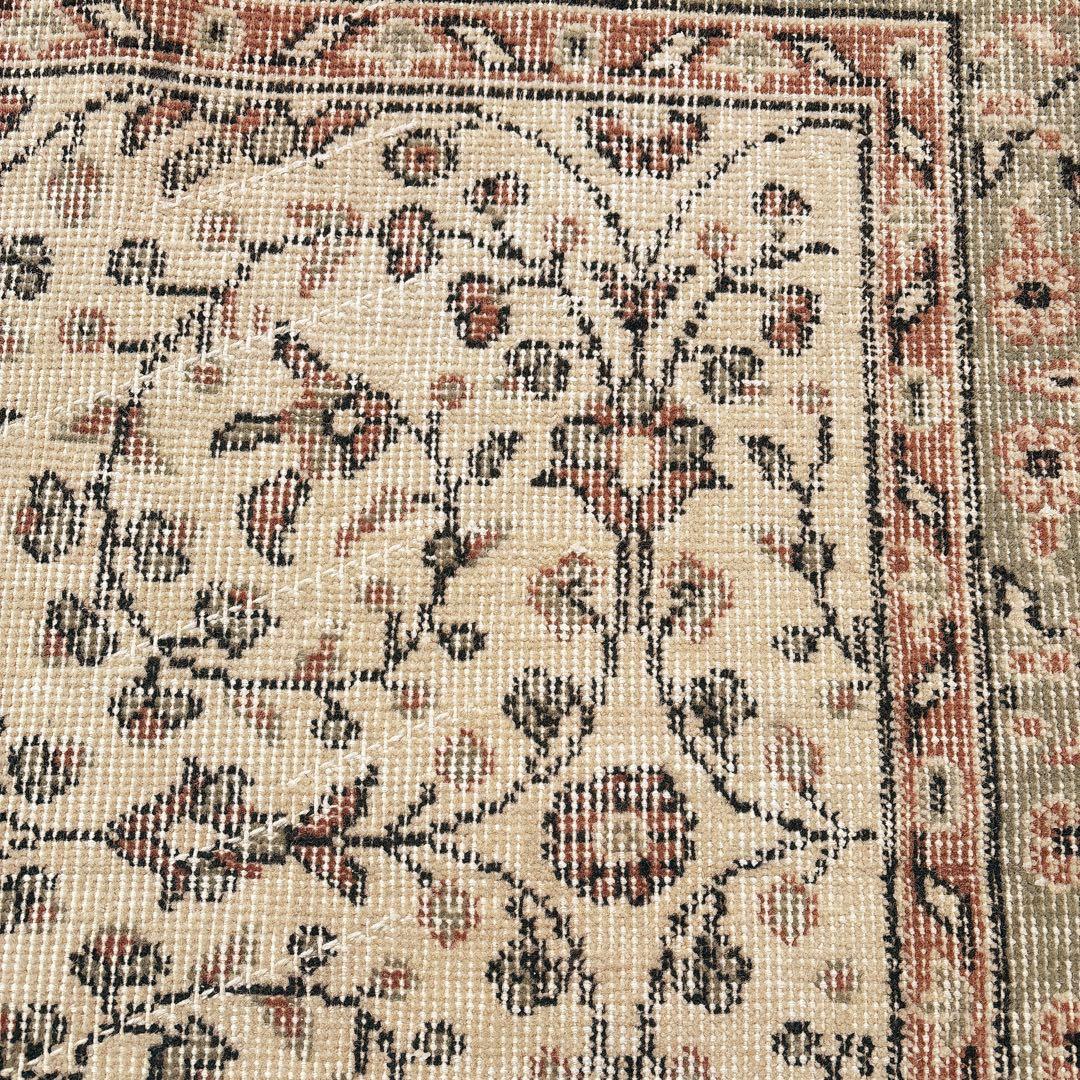 hyokoさま専用トルコ　ヴィンテージラグ　グリーン　ベージュ　フローラル