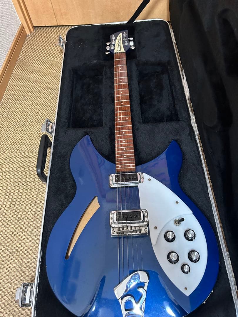 クラウンRickenbacker 330 リッケンバッカーハードケース付