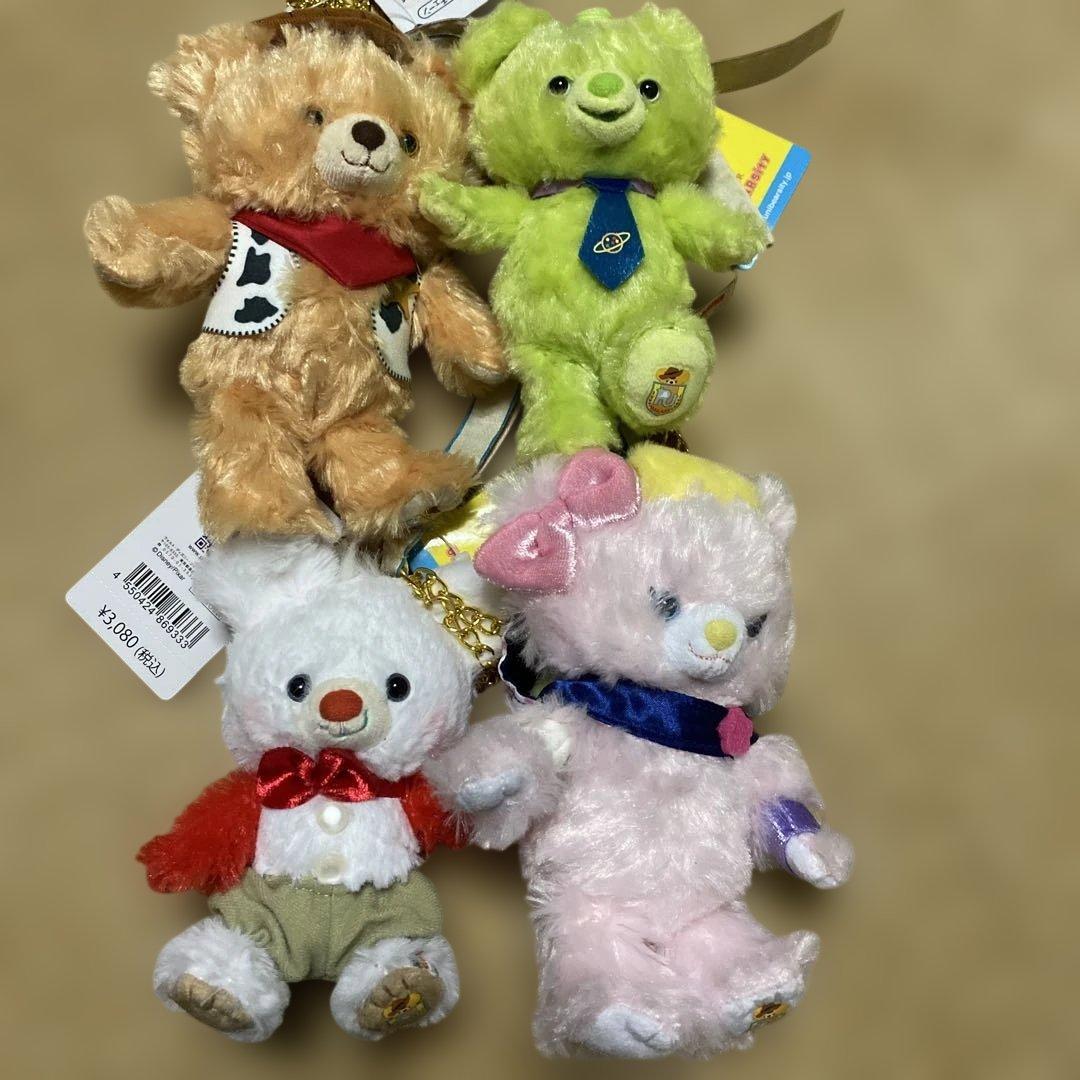 ディズニー　ユニベアシティ　ぬいぐるみ　キーホルダー
