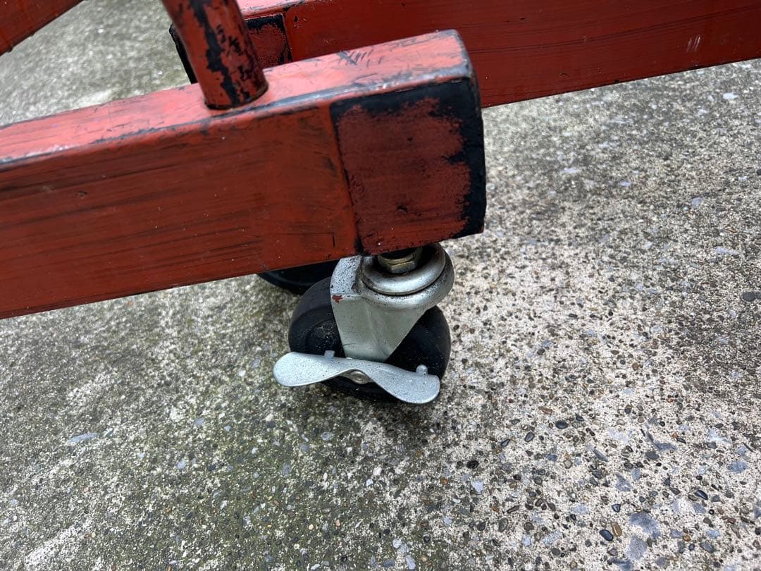 アンティーク風店舗ディスプレイラック2個