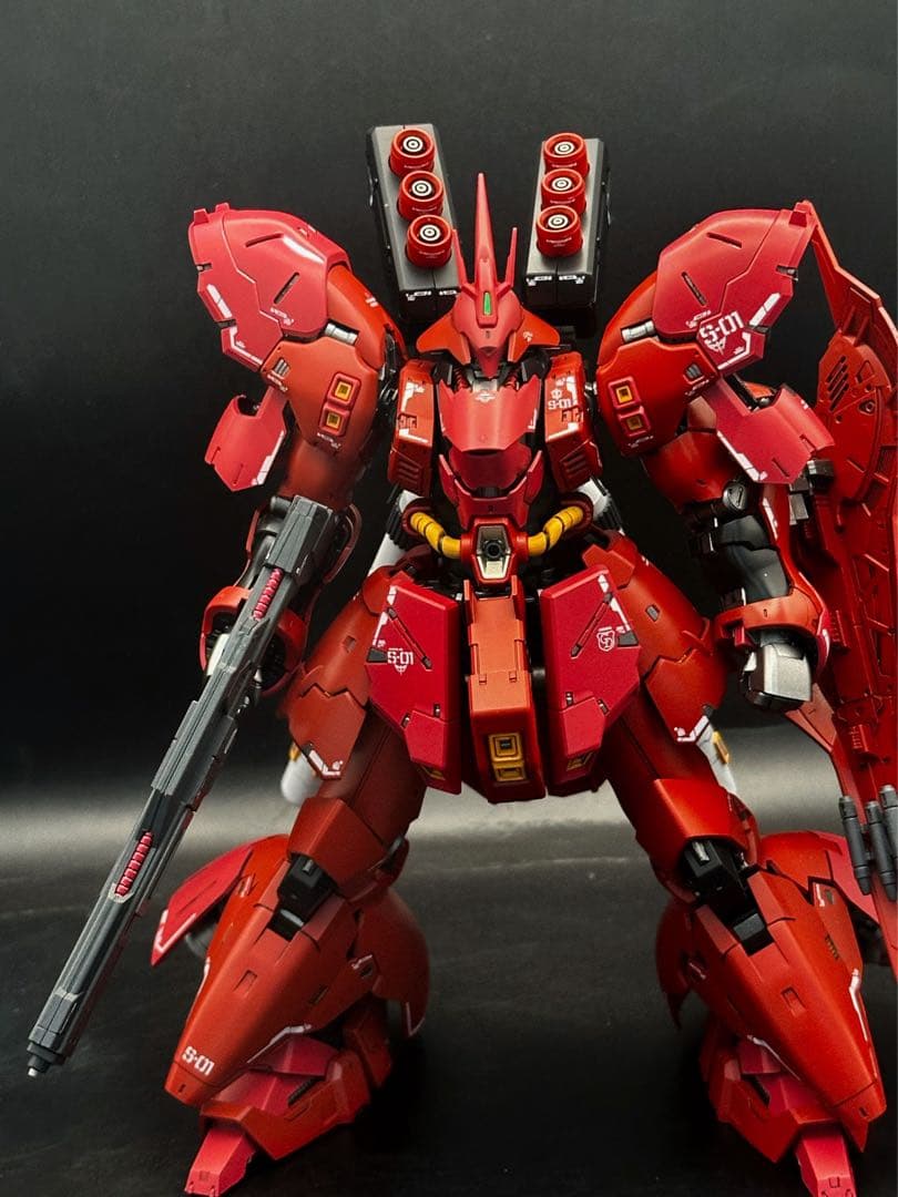 ガンプラ RG 全塗装完成品 サザビー 小改造