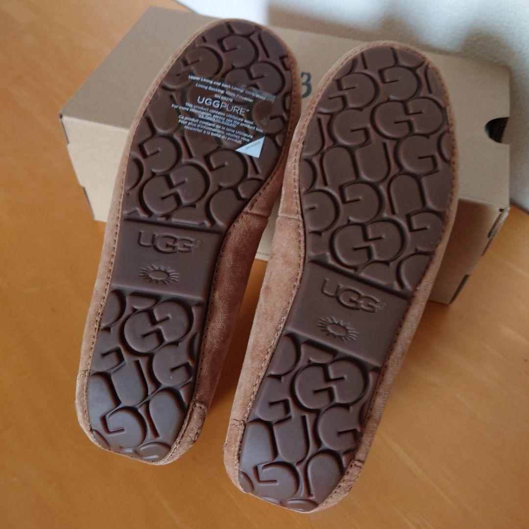 【未使用品】 ugg　アグ　ダコタ　モカシン　チェスナット　25cm　ローファー
