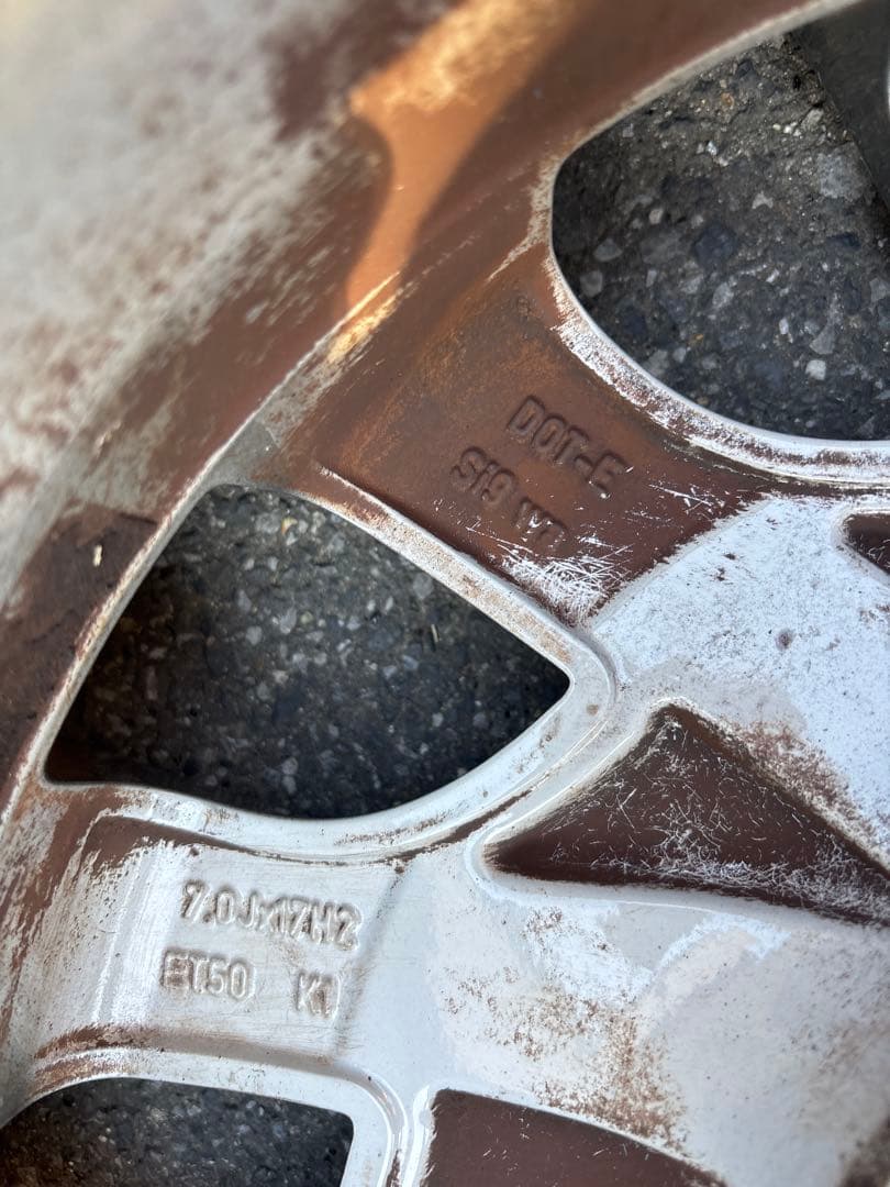 ボルボ ブリザック VRX 3 225/60R17 スタッドレスタイヤ