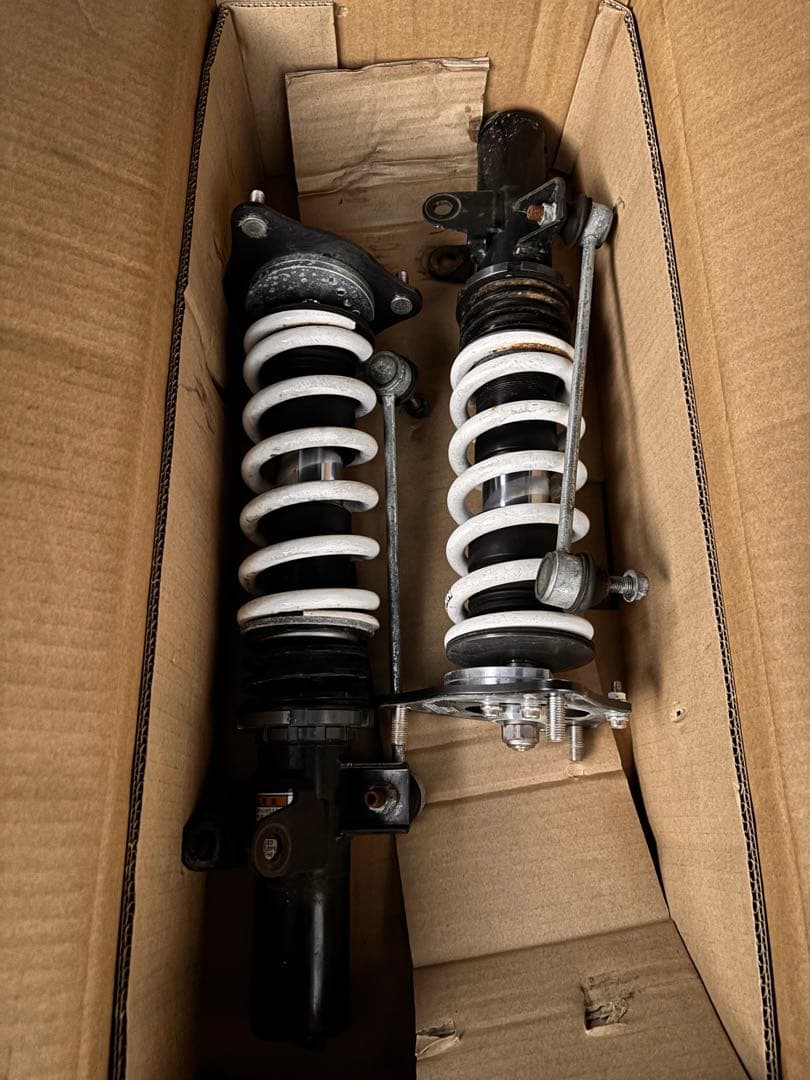 ご*ー様 HKSサスペンションキット FK8