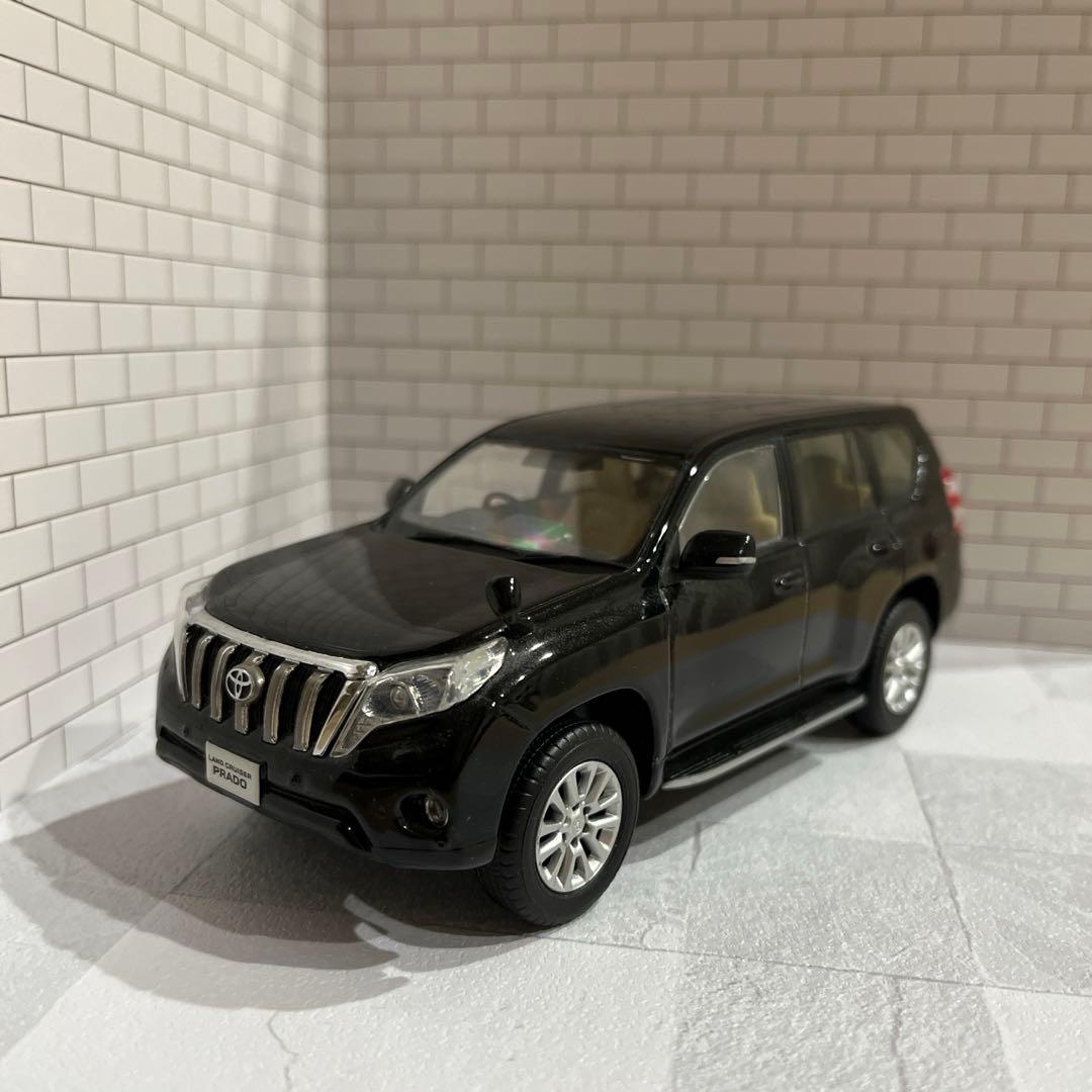 トヨタ　ランドクルーザープラド　サンプルミニカー　1/30 ブラック