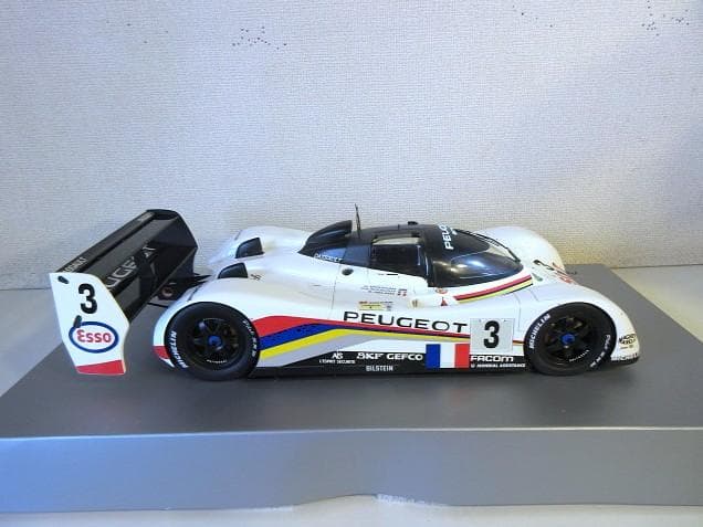 S Borrelliさん専用 Spark 1/18 プジョー 905 1993