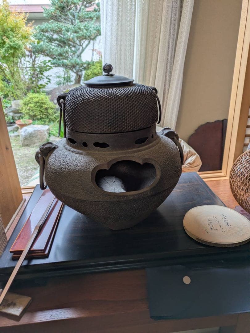 鋳鉄製 茶釜 蓋付き