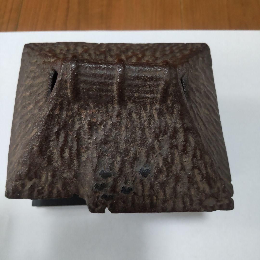 【台座付き】鉄製 葛屋 香炉 象嵌 在印