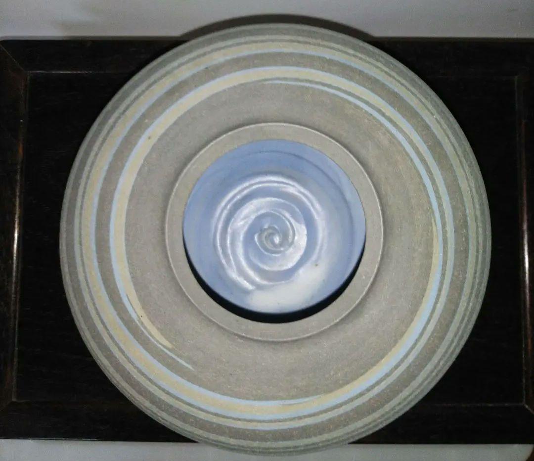 NO561 尾形香三夫 練上陶芸 花瓶(壺型) 銘有り「香」