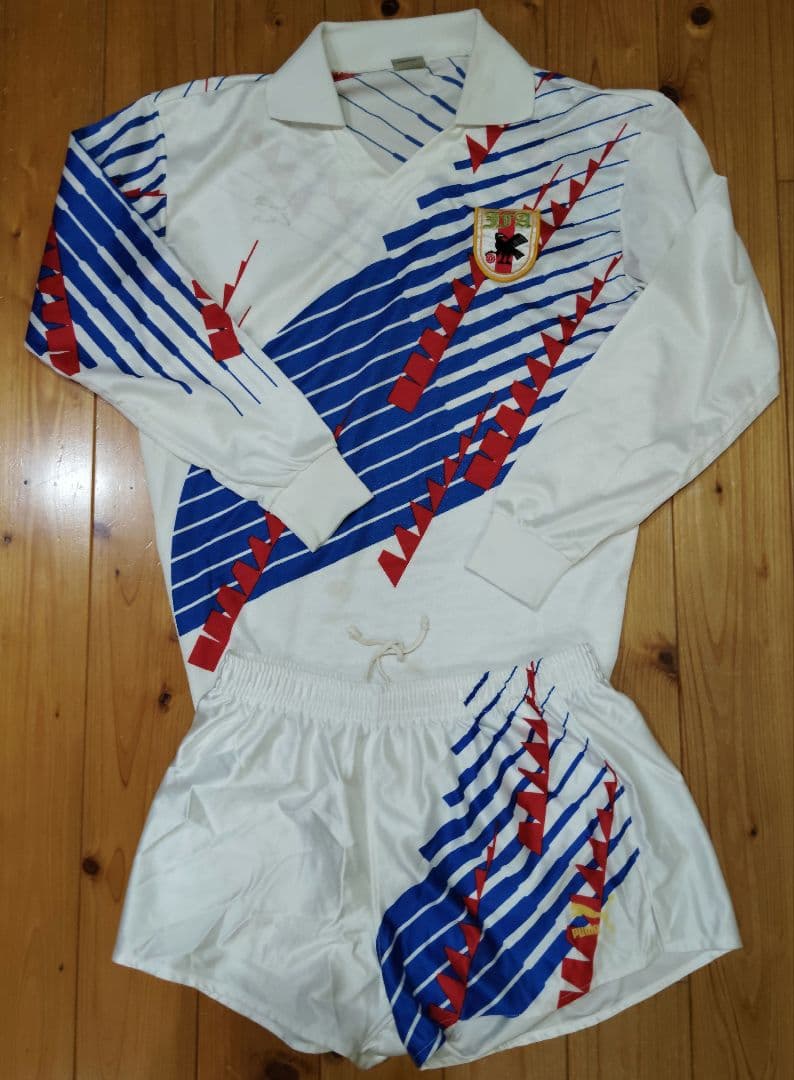 【即購入OK】日本代表アウェイ長袖短パンセット ドーハの悲劇 プーマ製 サイズO