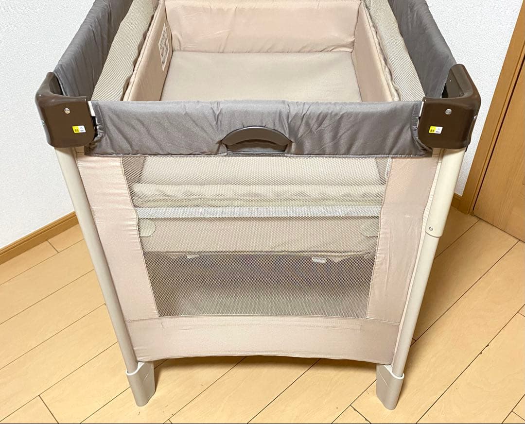 Apricaベビーベッド ココネルエアー アップリカ