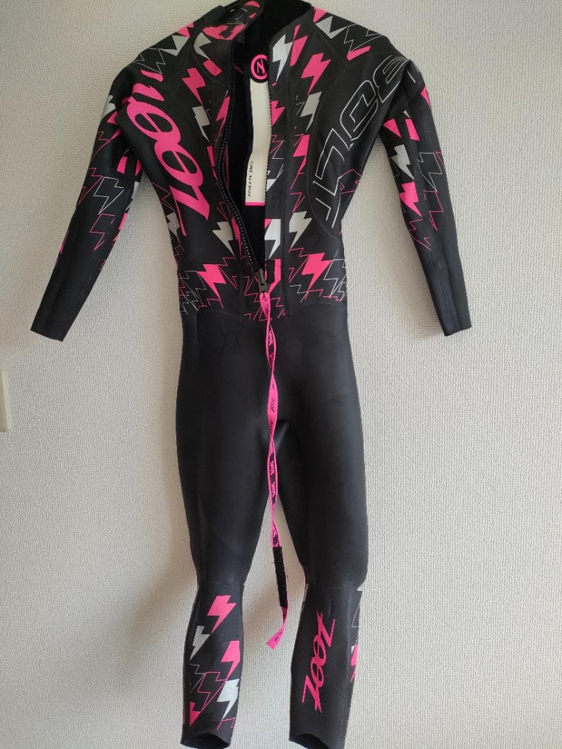 ウェットスーツ Mサイズ 黒とピンク　トライアスロン　ZOOT