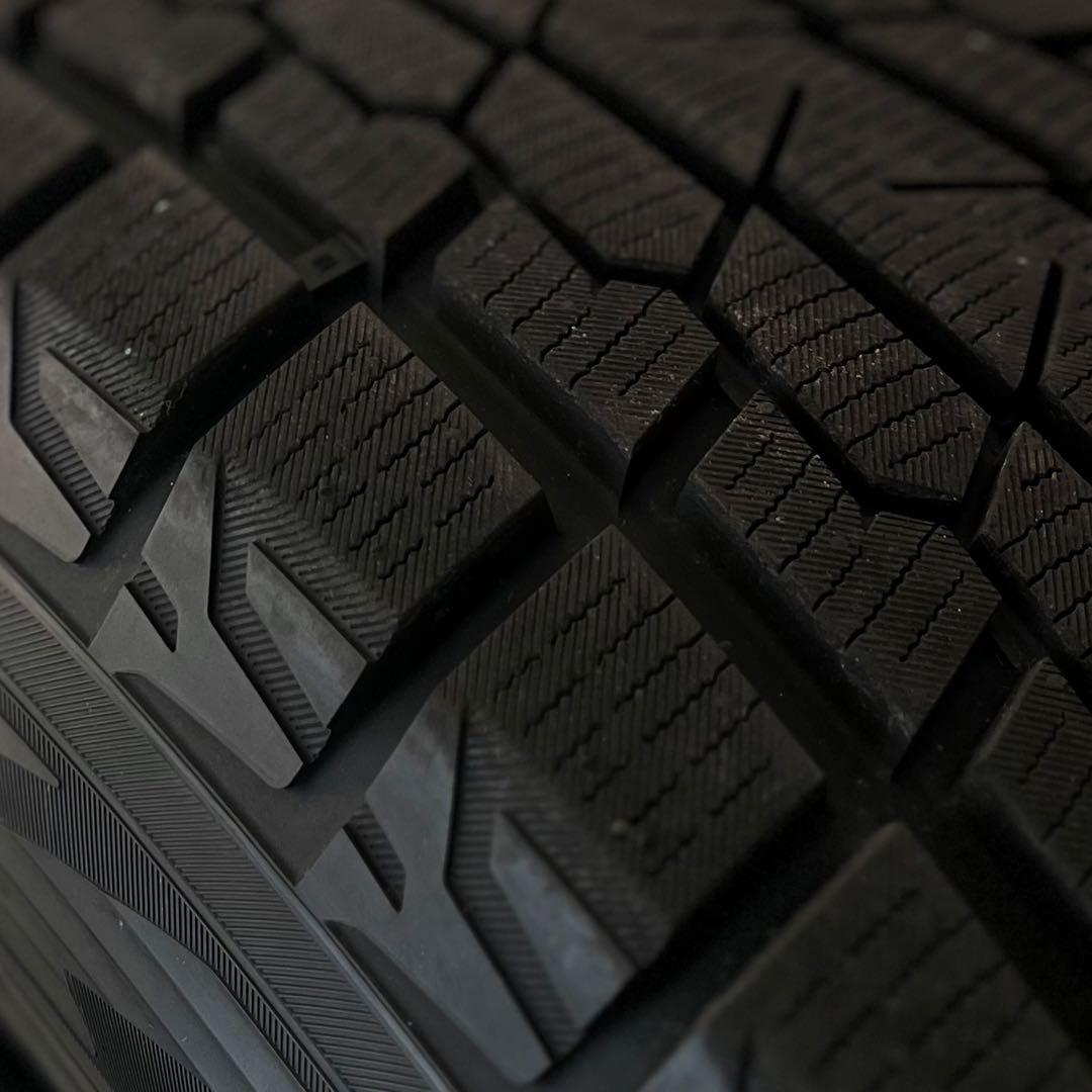 4X4 エンジニアリング ブラッドレーV ホイール　スタッドレスタイヤ　4本