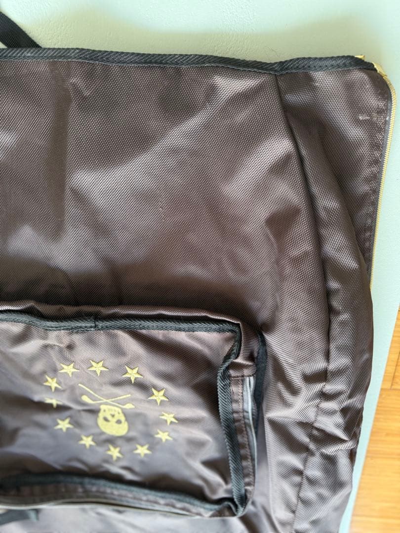 再度値下げ　　マークアンドロナ　トラベルカバー　茶色