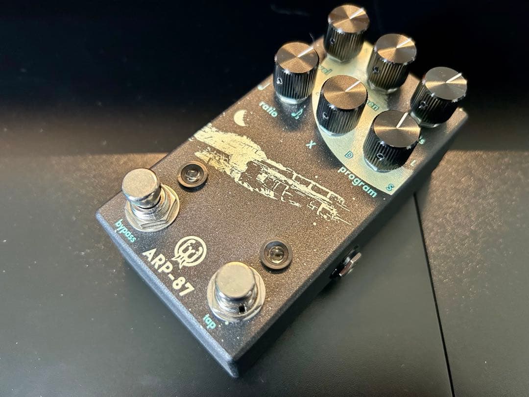 ギター Walrus Audio ARP-87