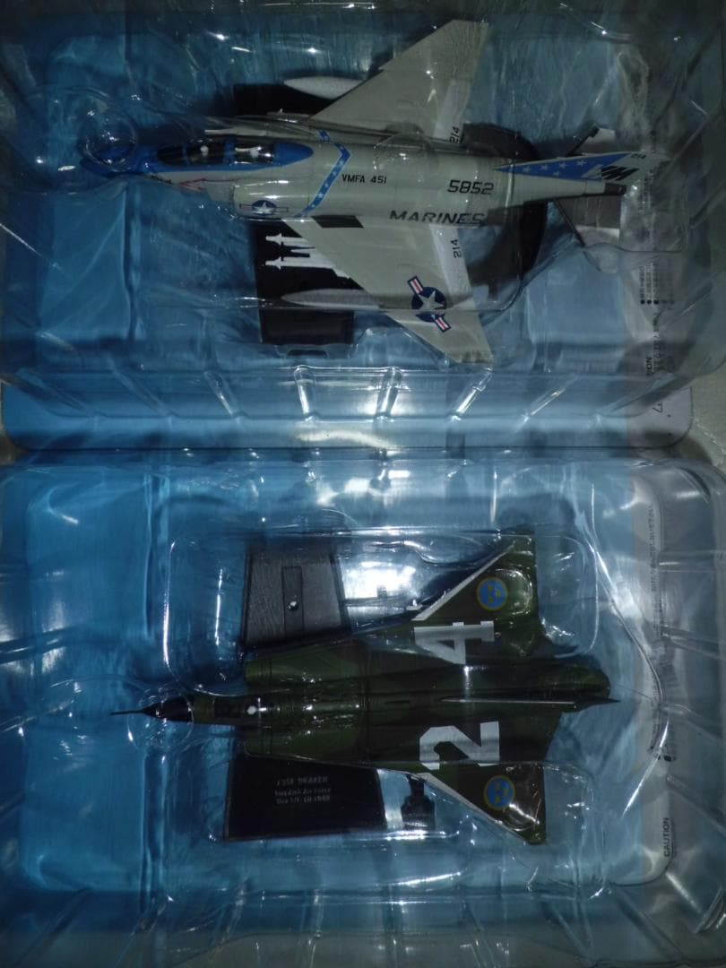 【未開封品】エアファイターコレクション 16機セット