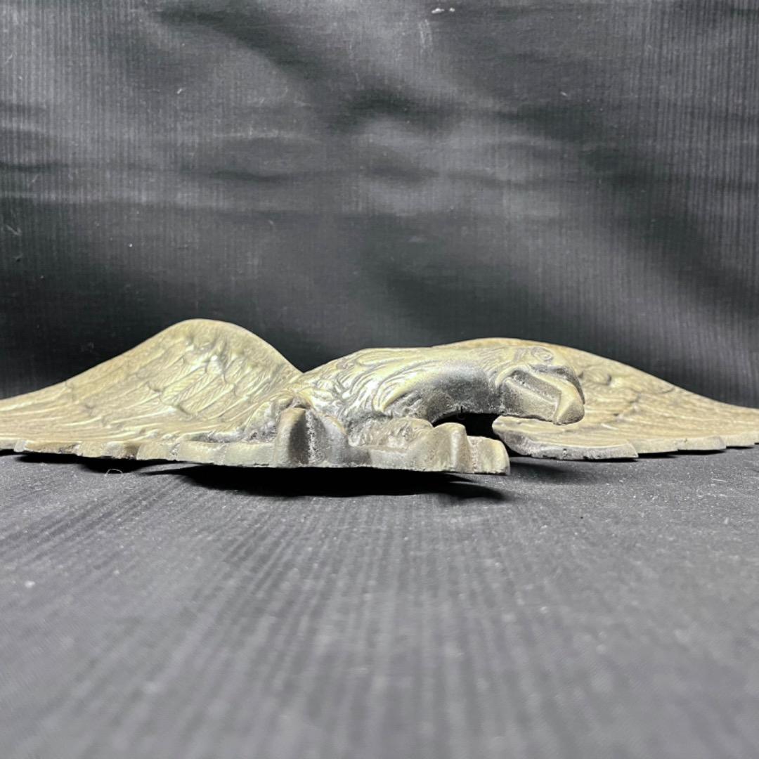 ▽Bi1061 日本製 デコトラ 鷲 鷹 レリーフ 当時物 金属製 長期保管品