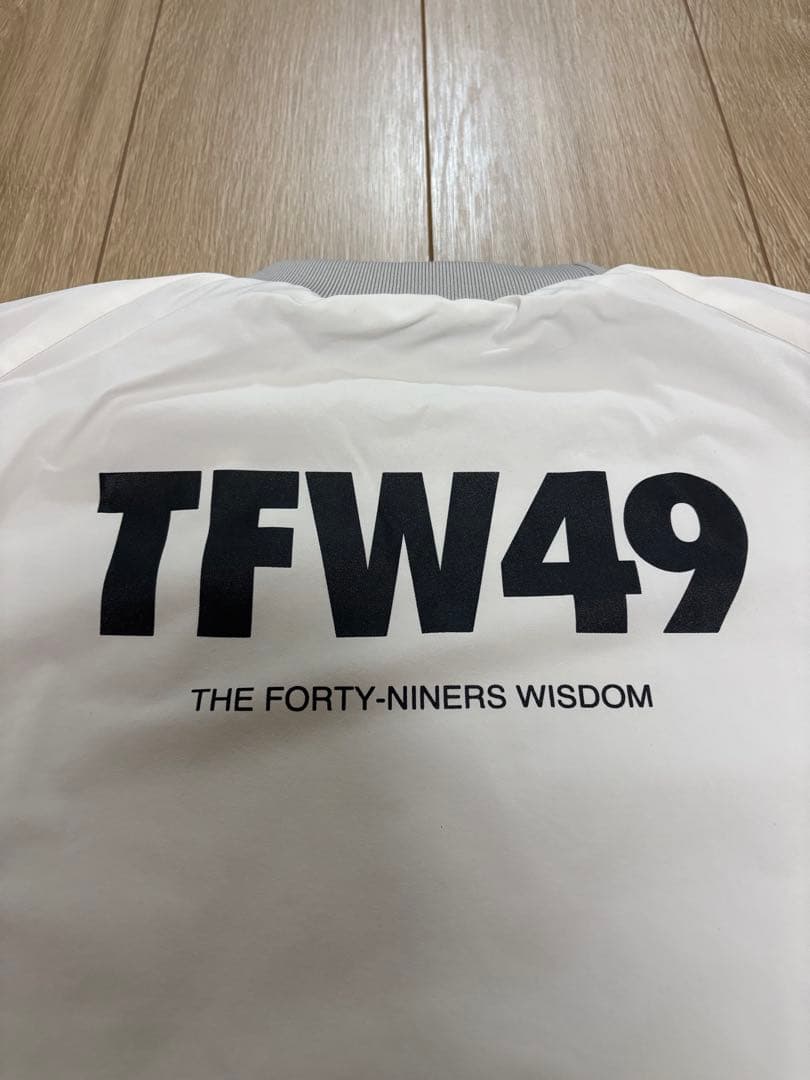 TFW49 リバーシブルスニード Lサイズ