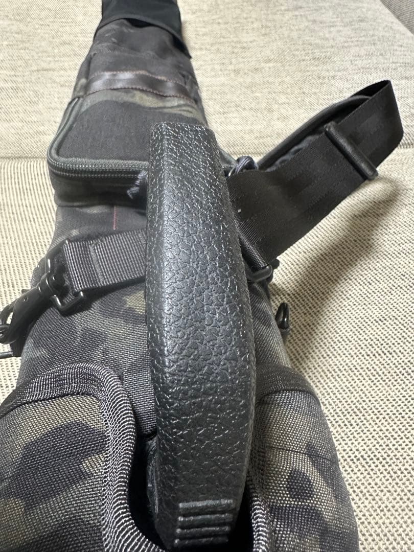 BRIEFING ブリーフィング　SELF STAND CARRY