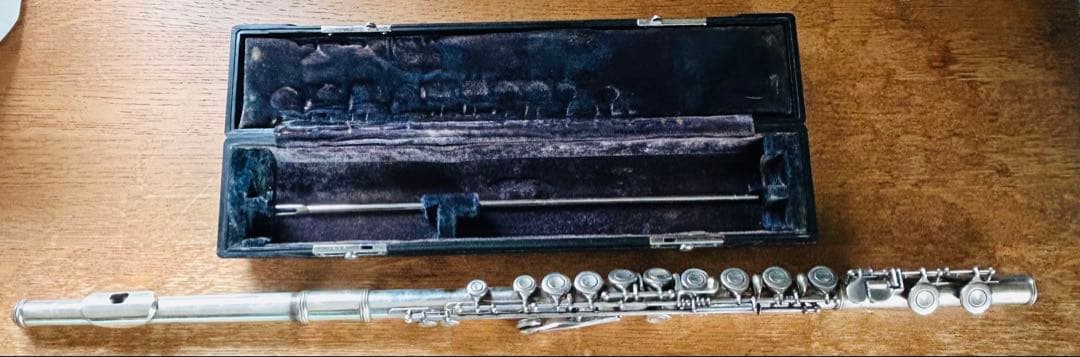 頭部官銀製フルート ケース付き　ヤマハYFL31