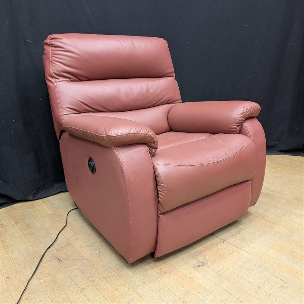 ニトリ　ビリーバ　本革　ハーフレザー　電動リクライニングソファ　一人掛け　B