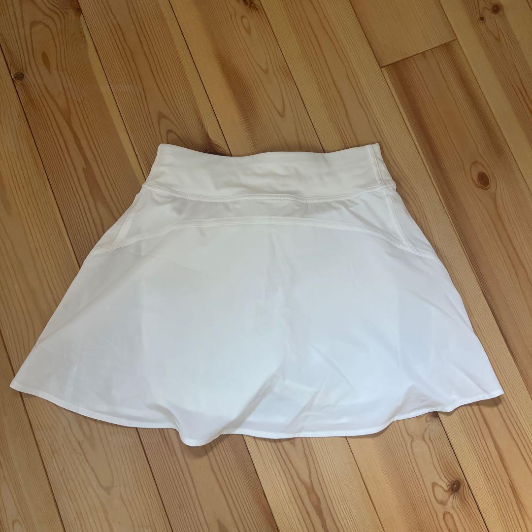 美品lululemonテニススカート 2 ホワイト