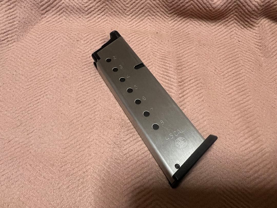 KSC S&WパフォーマンスセンターM945 ガスガン　ガスブローバック