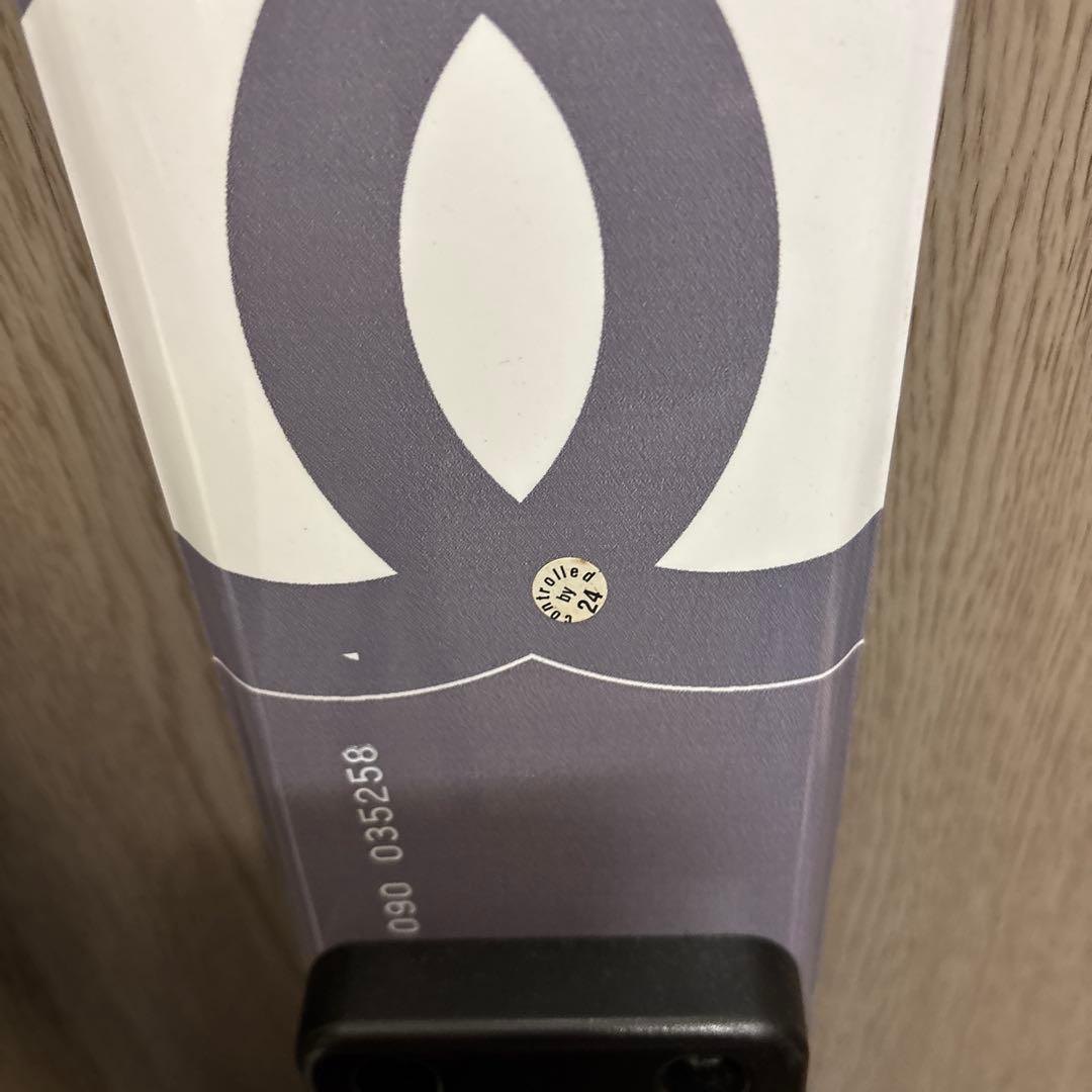 最終お値下げ‼️ シャネルホワイト ファンスキー板 カバー キルティング付き