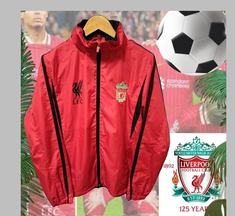 リバプールFC ウィンドブレーカー　サッカー　フットボール　ウェア　希少