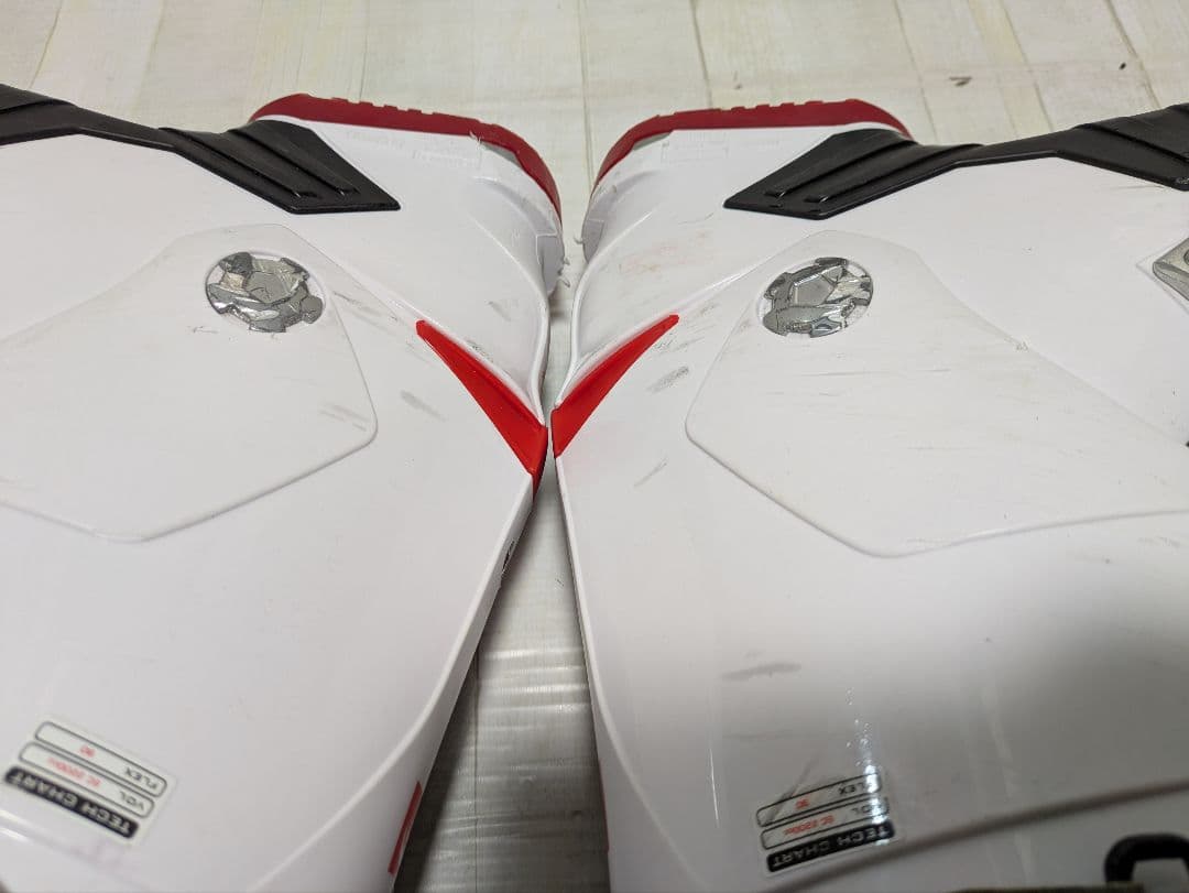 はるつむ 　　HEAD ヘッド スキーブーツ 27.0/27.5