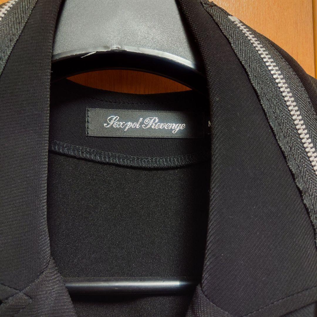 SEXPOT スタッズチェーン付きブラック　ダメージジャケット