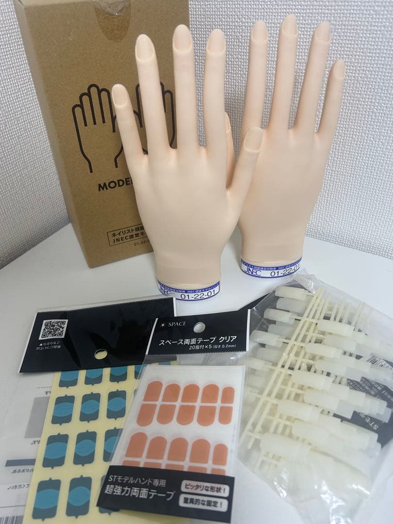 【JNEC認定モデルハンド】　両手　練習用　専用チップ付