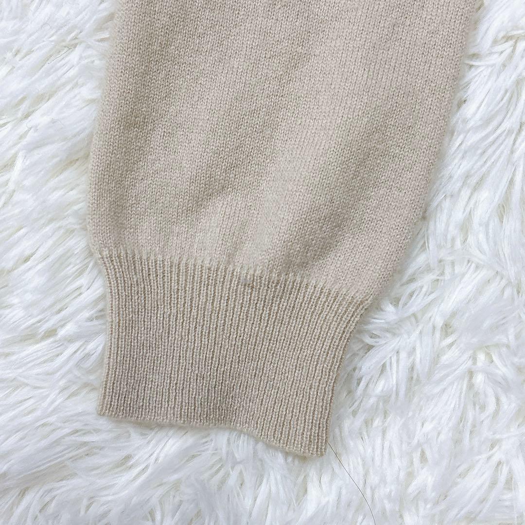 ドゥロワー✨美品✨カシミヤクルーカーディガン✨ベージュ✨シェルボタン✨現行タグ