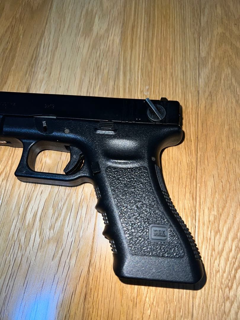 A*道様 東京マルイ　グロック18c 50連マガジン付　新品ガス×1半分くらいガ