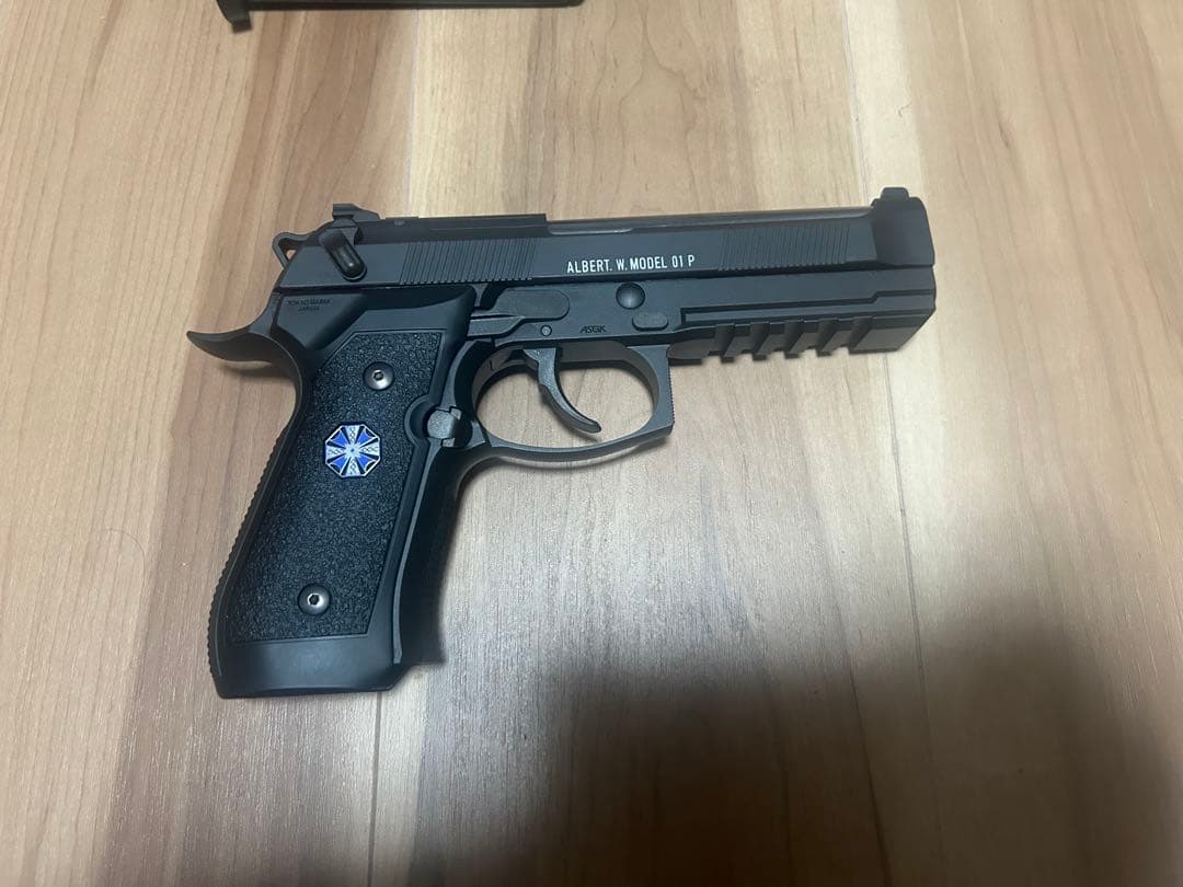 UMBRELLA CORPORATION ・モデル01P ガスガン