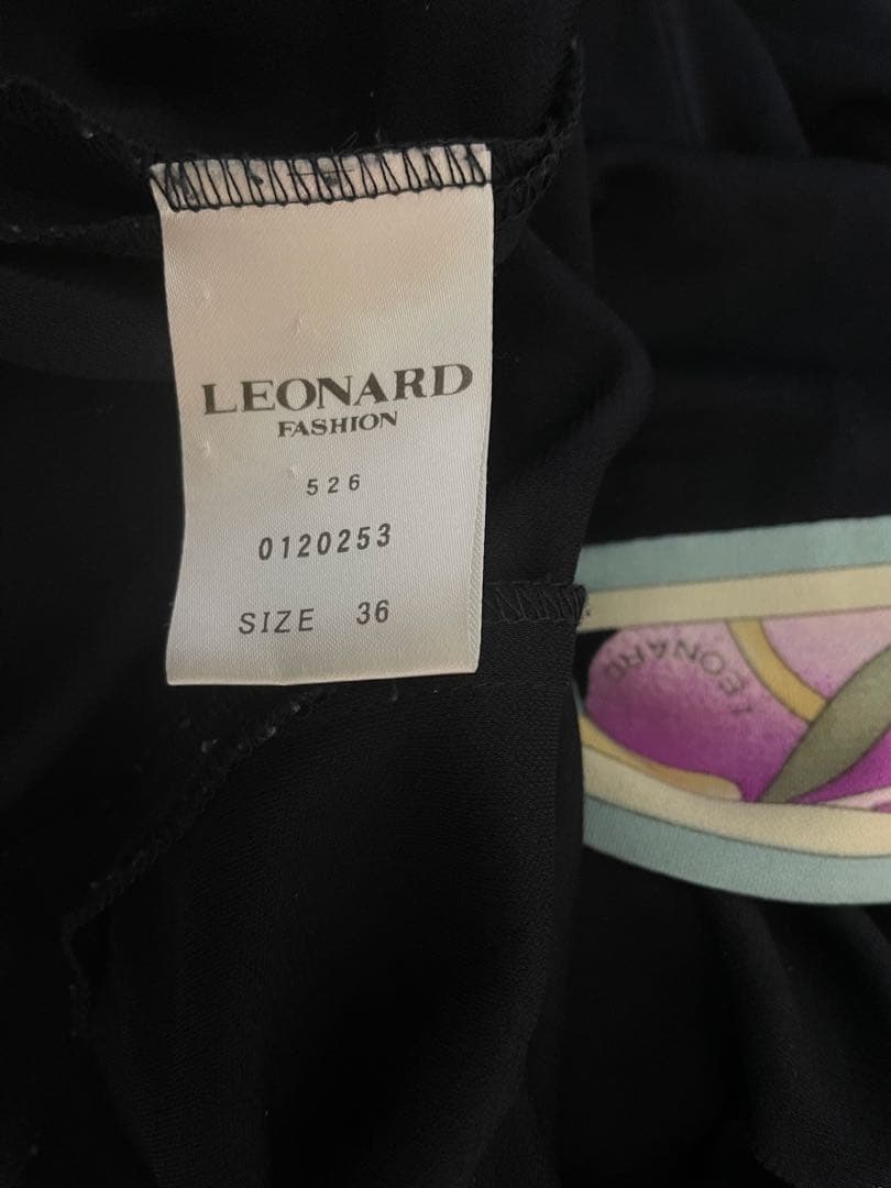 LEONARDレオナール　ワンピース　濃紺　カンカン