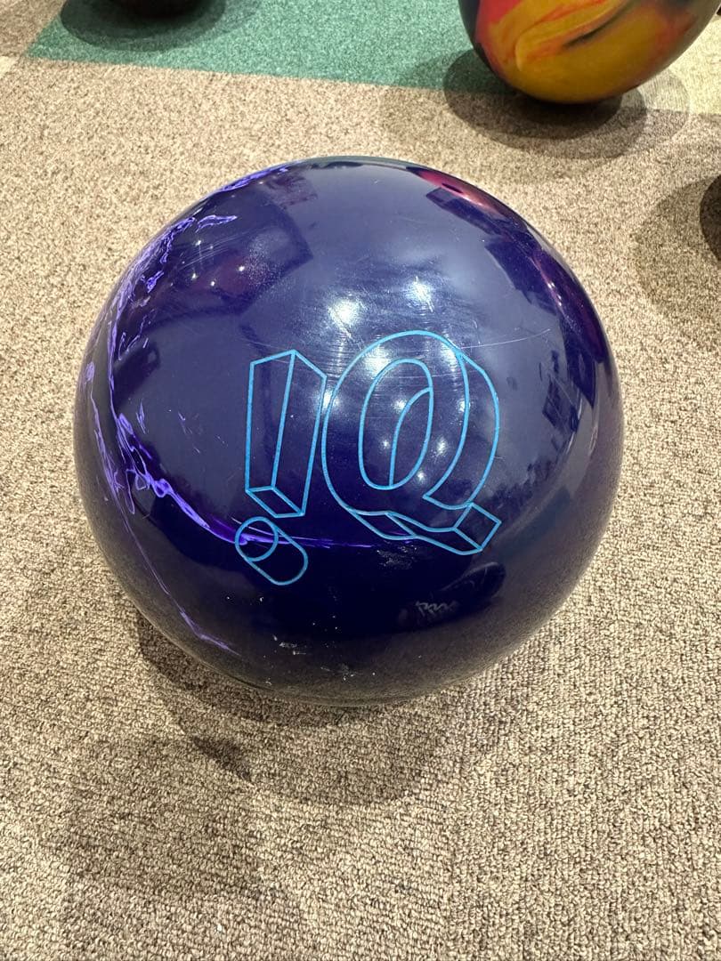 STORM IQツアーナノパープル　ボウリングボール　15ポンド