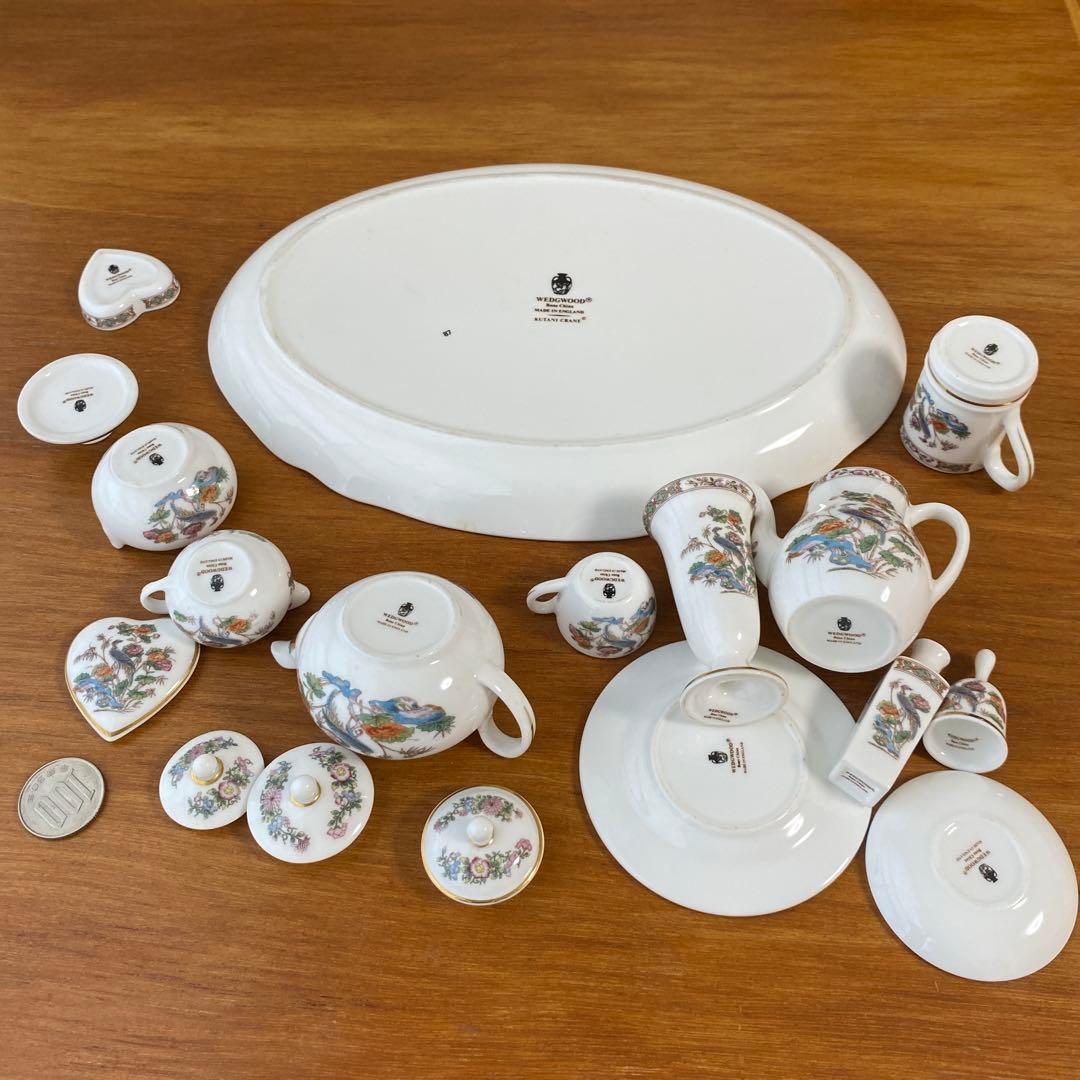 ウェッジウッド　クタニクレーン　ミニチュアセット　黒壺　14ピース