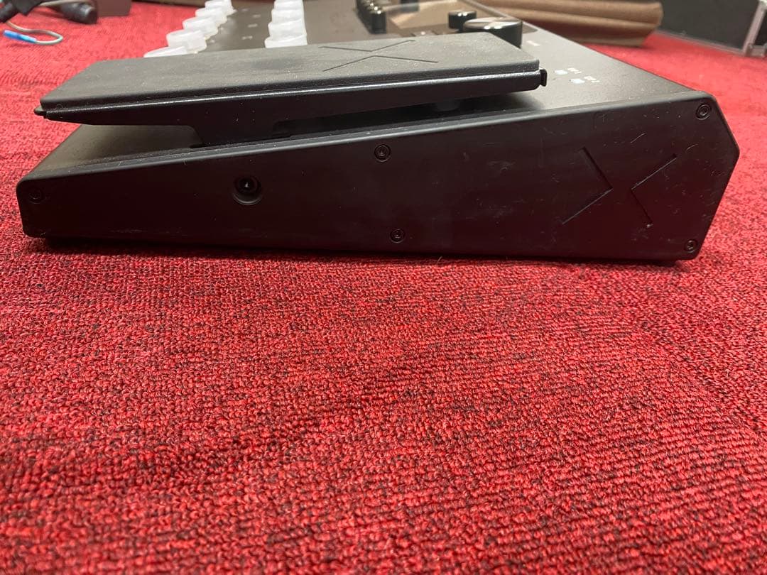 dm12kc　Line 6 HELIX LT ギターエフェクター