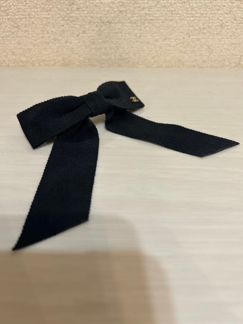 ブラックリボン ヘアクリップ