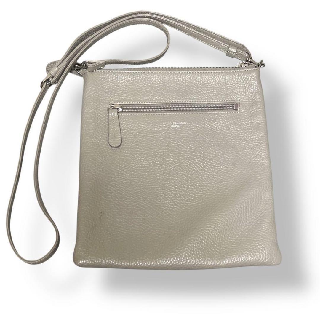 【美品】サロンドアルファード スマイルプチポシェット 本革 ショルダー