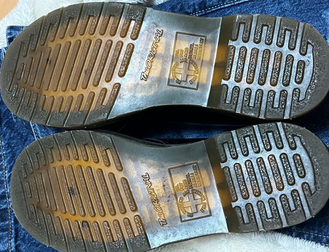 【極美品✨】ドクターマーチン 1461 3ホール 11837 UK4 黒