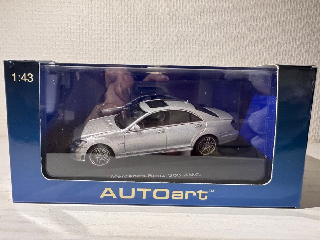 ミニカー AUTOart Mercedes-Benz S63 AMG 1:43