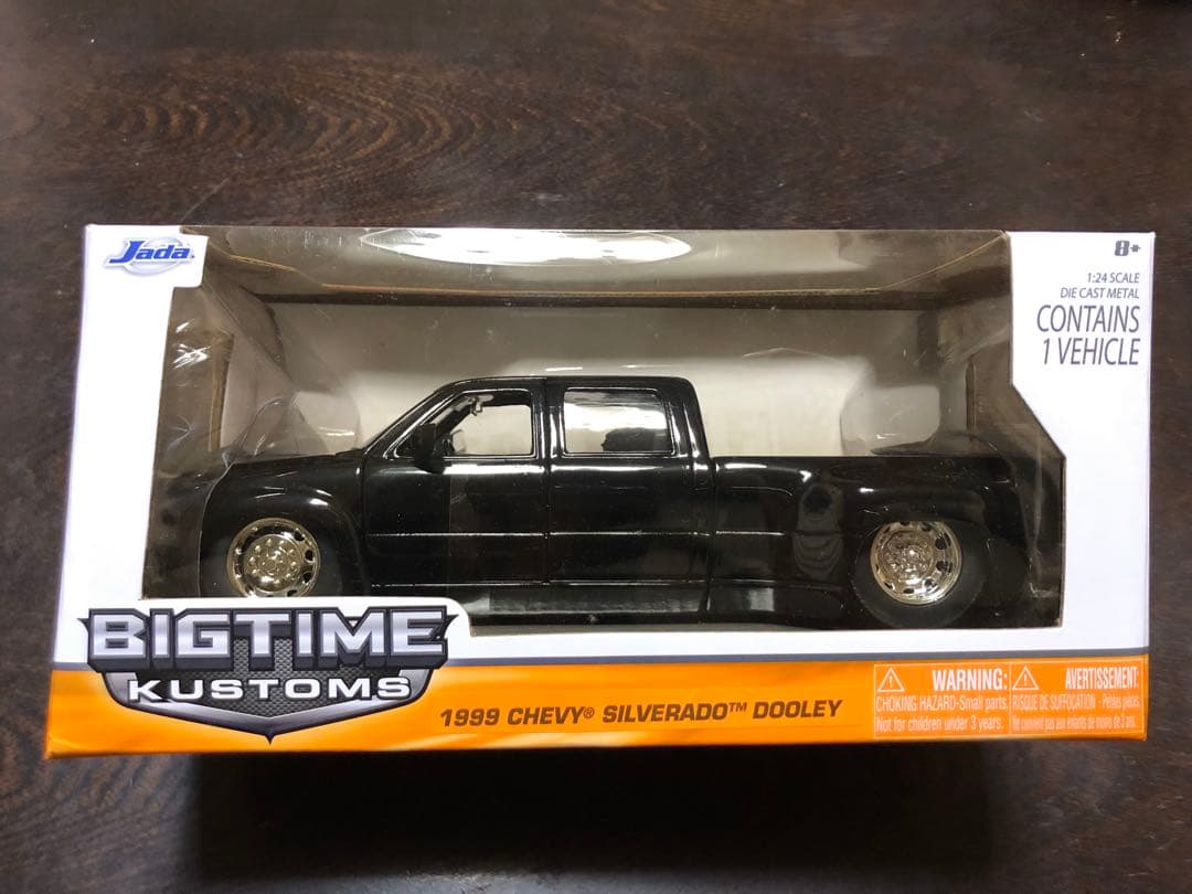 1/24 Jada 1999 CHEVY SILVERADO シルバラード