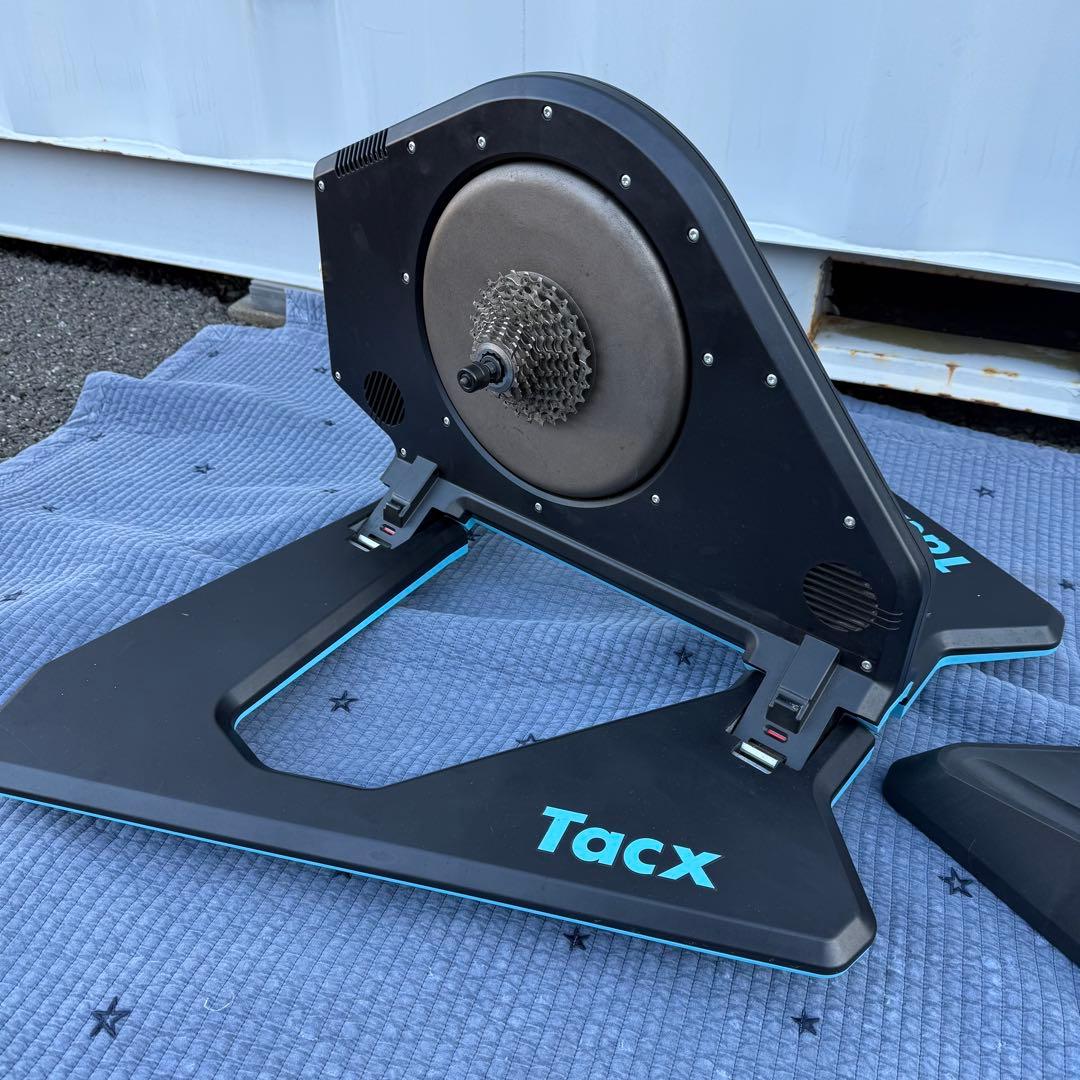 ローラー台 Tacx Neo2 Smart スマートトレーナー 定価22万円